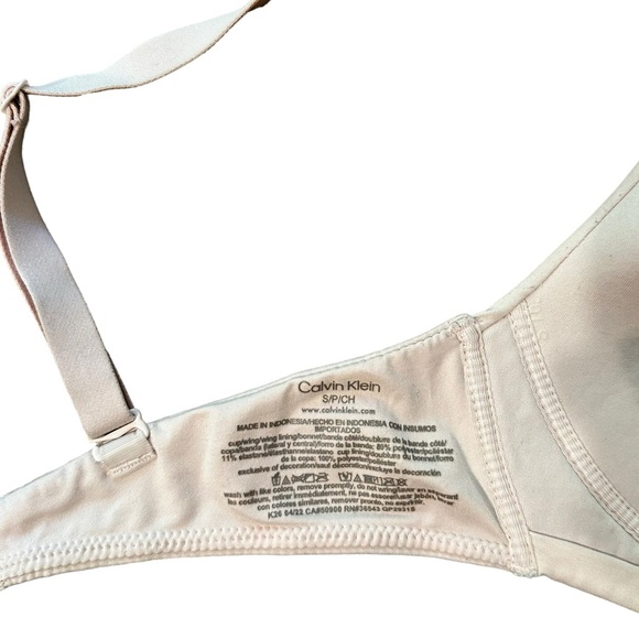 Calvin Klein Womens Microfiber Wirefree Bra Size Small - Picture 7 of 10